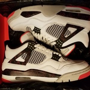 Sz 9 Jordan 4 retro nostalgia